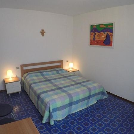 Condominio Commerciale 카오를레 외부 사진